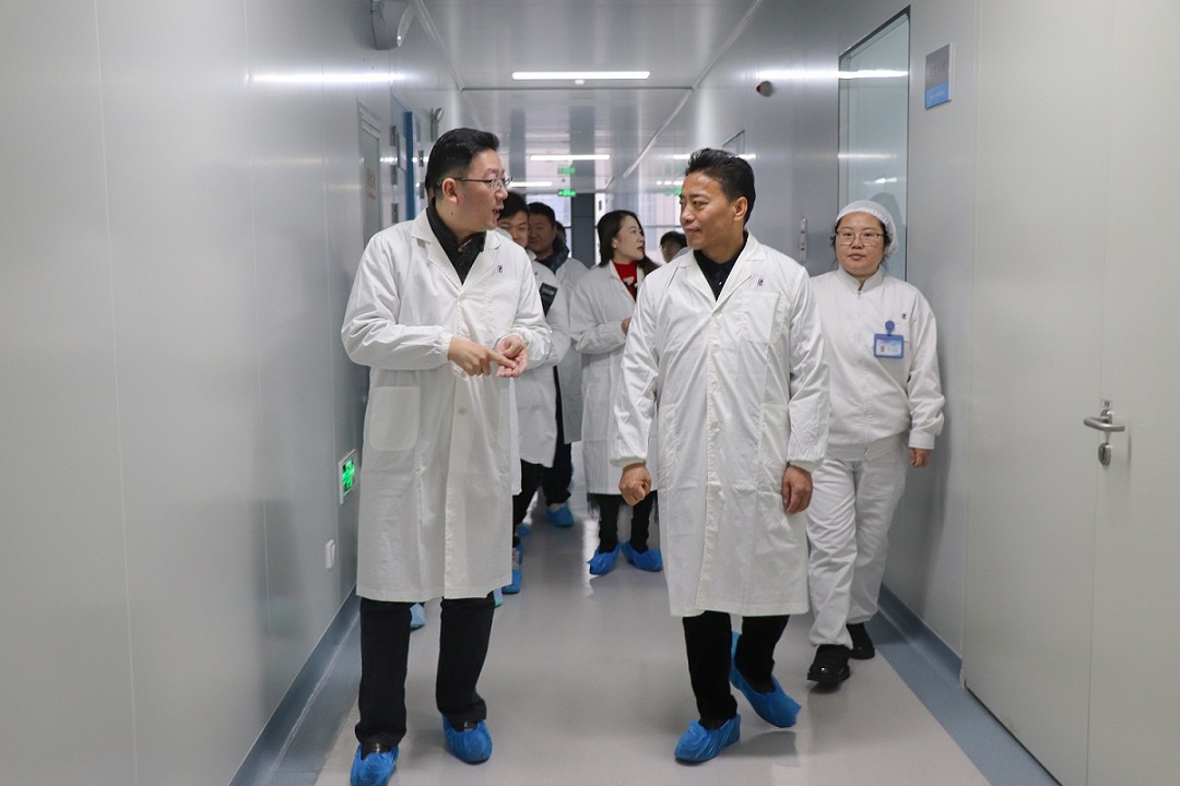 照片2.jpg 照片2.jpg